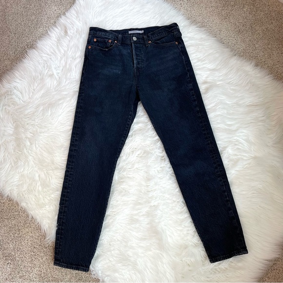 Levi’s Wedgie Faded Black Slim Fit Mom Jeans - Picture 5 of 16